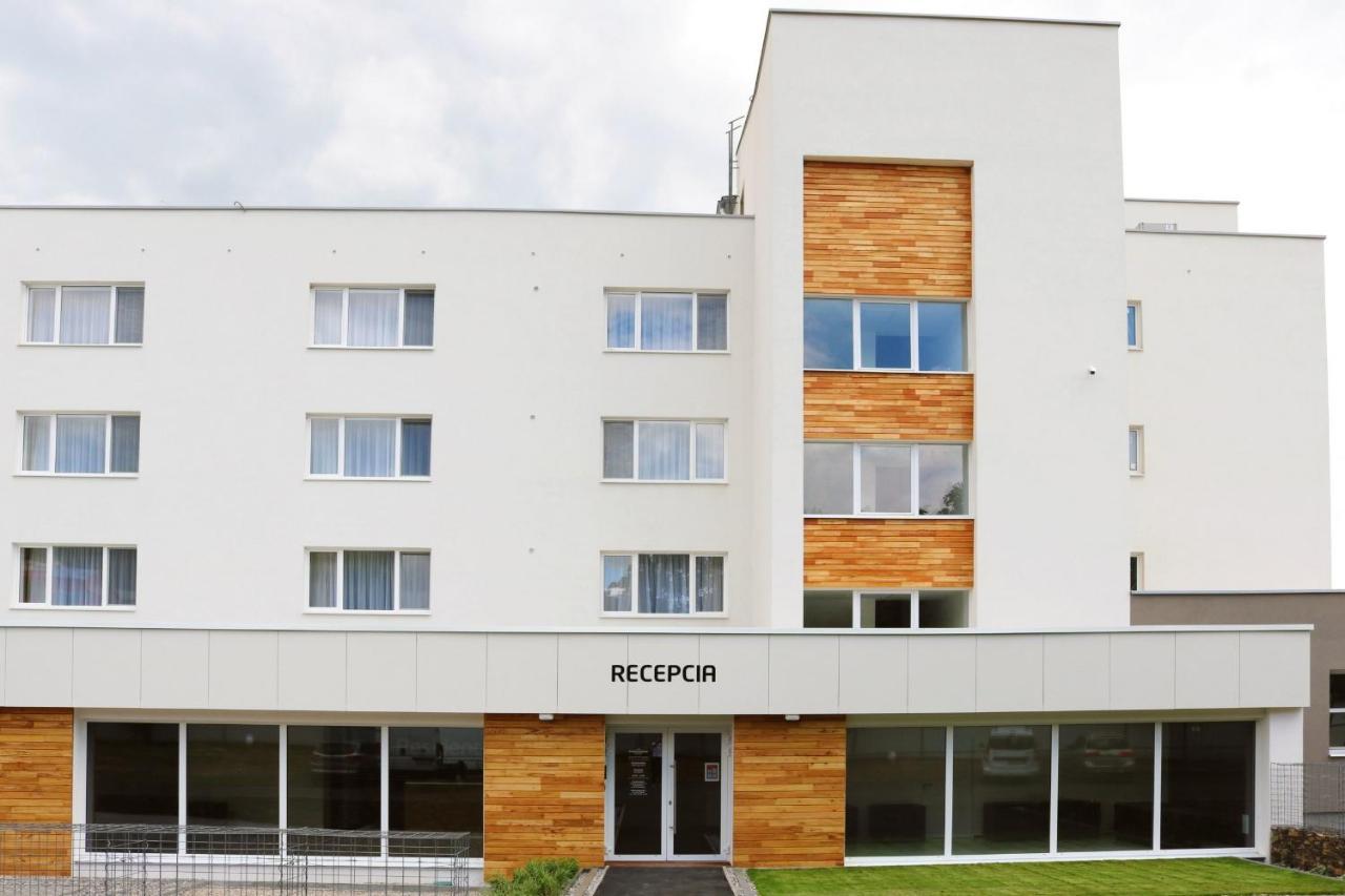 Residence Šírava *** Kaluža Exterior foto